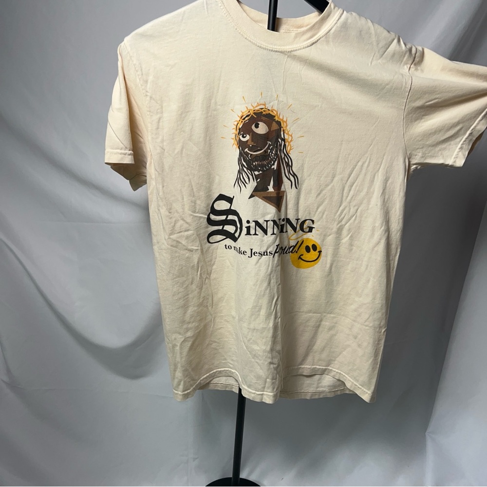 Comfort Colors Cream Graphic Tee